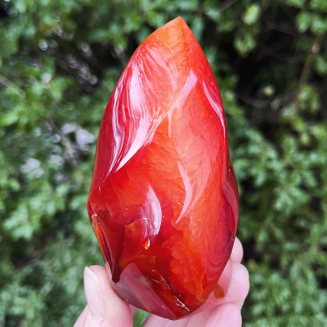 Carnelian healing properties - Aether & Element