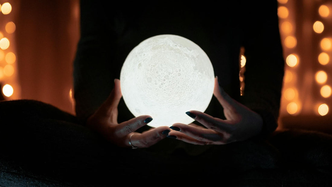 Unlocking Lunar Energy: Mastering Crystal Charging with Moon Phases - Aether & Element