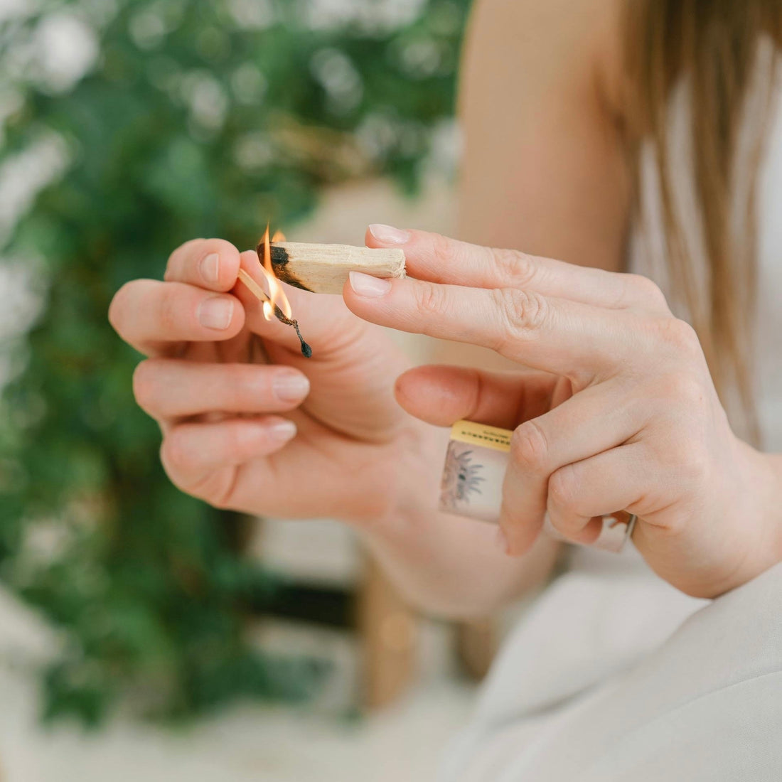 What’s the Difference Between Crystal Cleansing & Charging? - Aether & Element