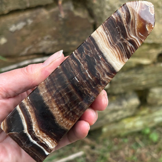 Chocolate Calcite Obelisk Tower | B - Aether & Element