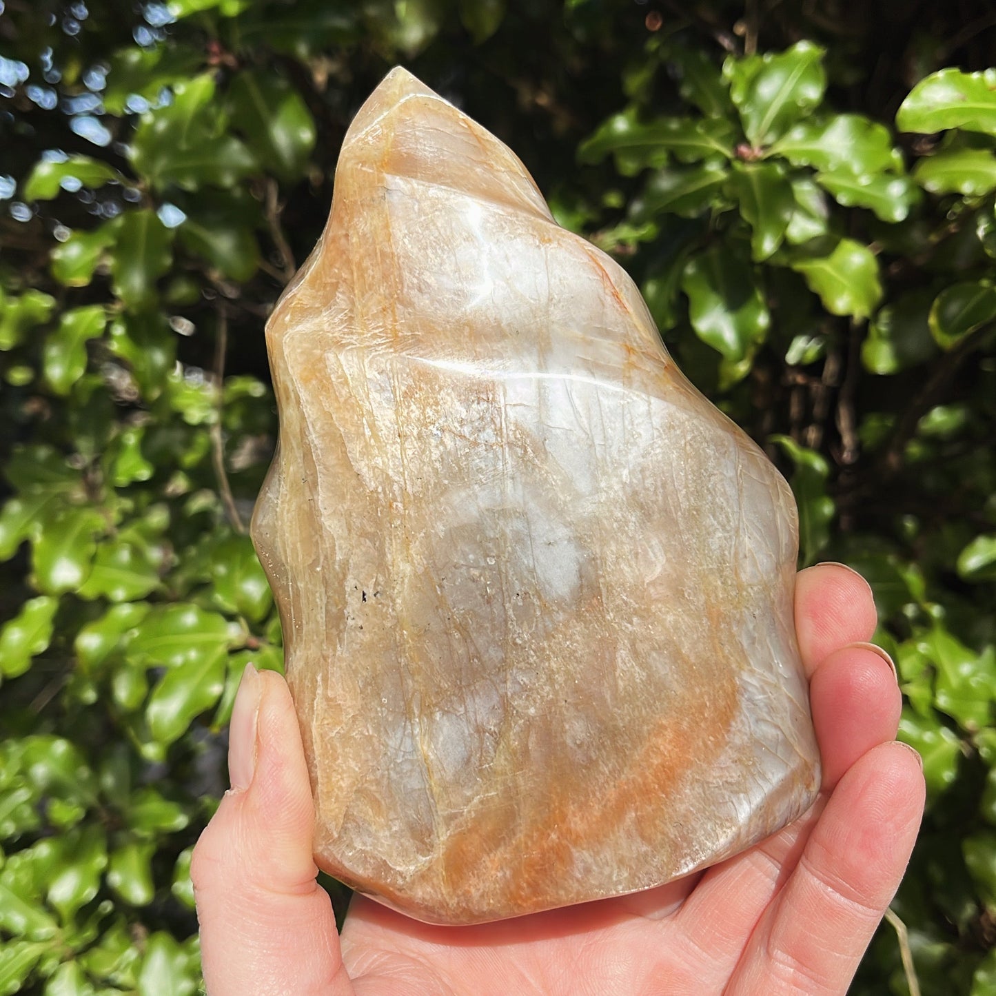 Flashy Peach Moonstone Flame 533g - Aether & Element